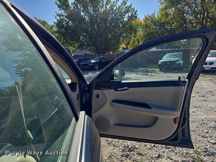 image for item MH9434 2011 Chevrolet Impala LS