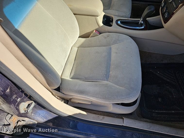 image for item MH9434 2011 Chevrolet Impala LS