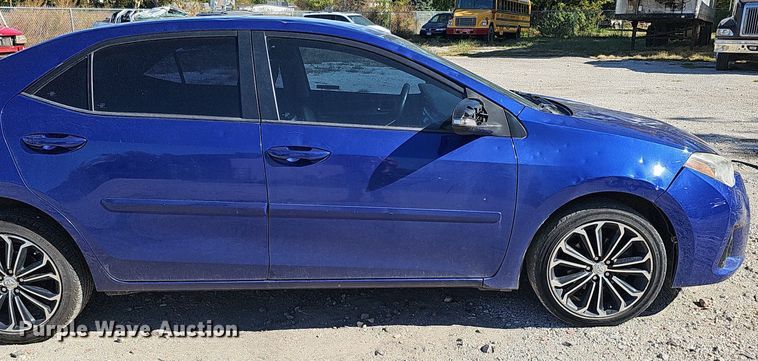 image for item MH9436 2016 Toyota Corolla S