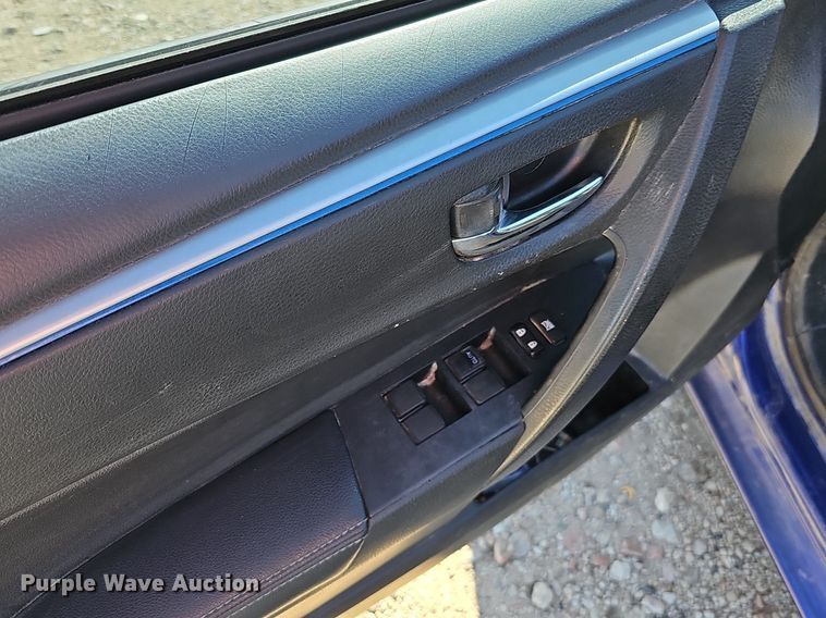 image for item MH9436 2016 Toyota Corolla S