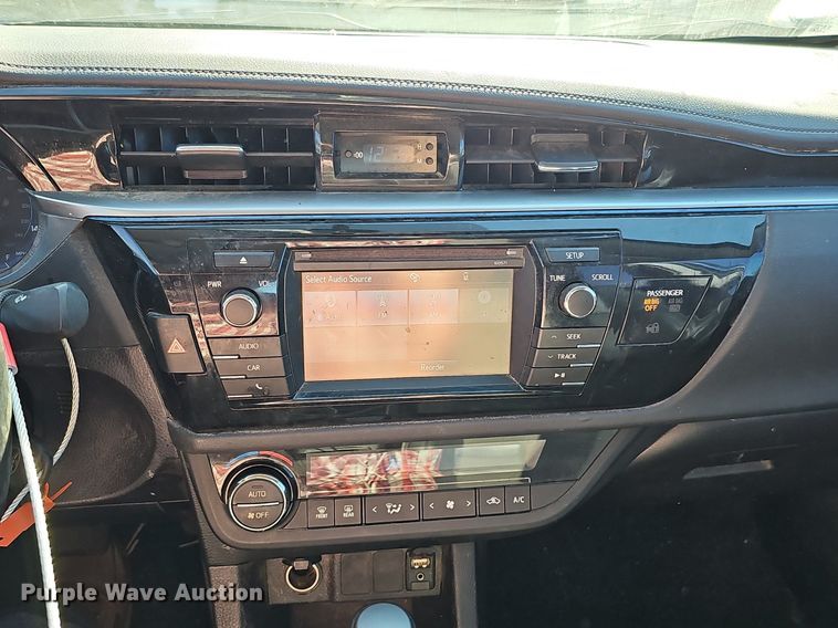 image for item MH9436 2016 Toyota Corolla S