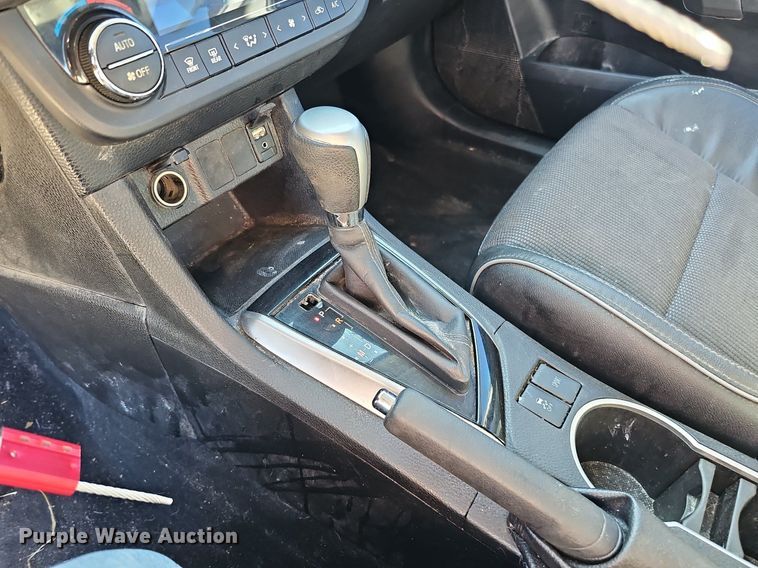 image for item MH9436 2016 Toyota Corolla S