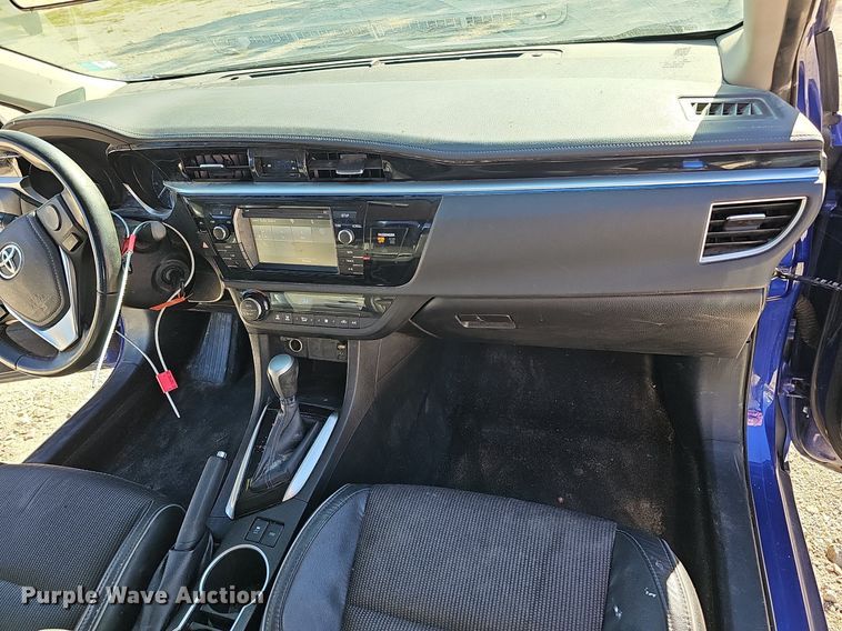 image for item MH9436 2016 Toyota Corolla S