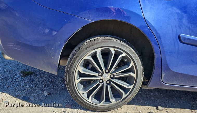 image for item MH9436 2016 Toyota Corolla S