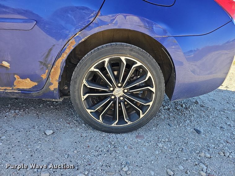 image for item MH9436 2016 Toyota Corolla S