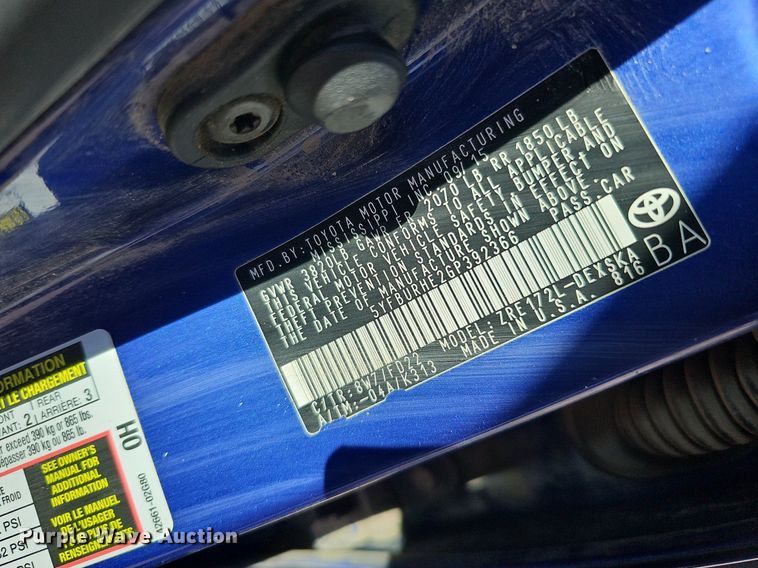 image for item MH9436 2016 Toyota Corolla S