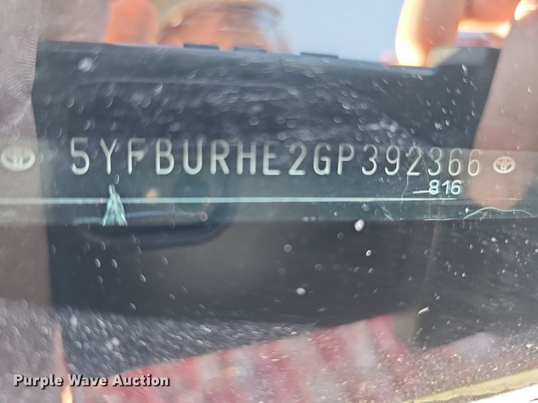 image for item MH9436 2016 Toyota Corolla S