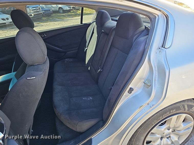 image for item MH9437 2012 Nissan Altima