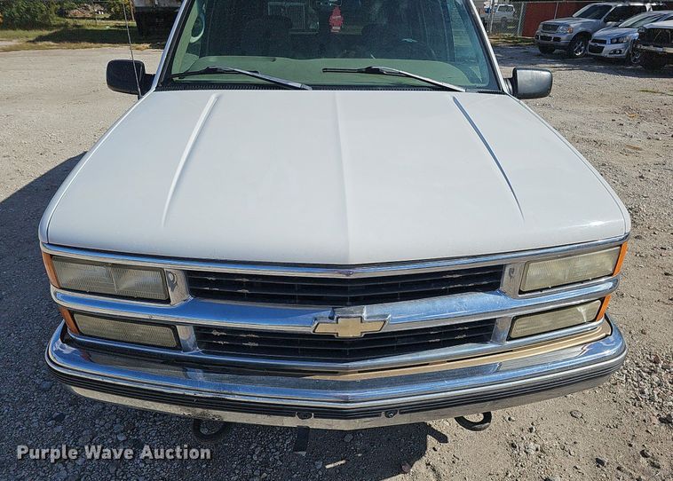 image for item MH9440 1999 Chevrolet Tahoe LS  SUV