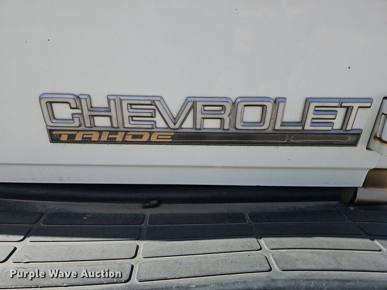 image for item MH9440 1999 Chevrolet Tahoe LS  SUV