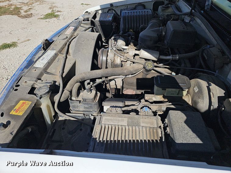 image for item MH9440 1999 Chevrolet Tahoe LS  SUV