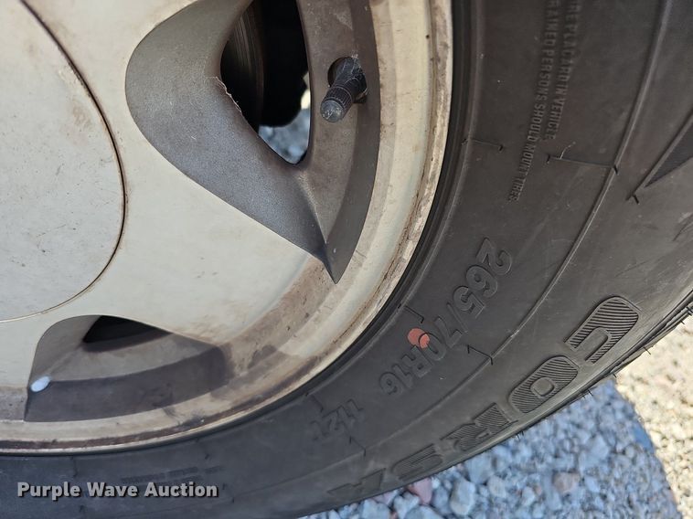 image for item MH9440 1999 Chevrolet Tahoe LS  SUV