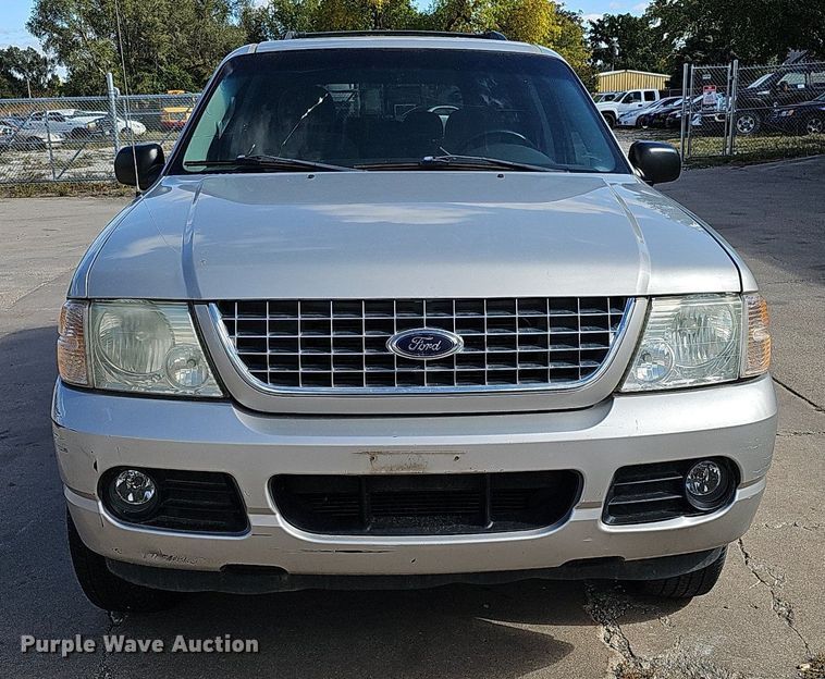 image for item MH9441 2004 Ford Explorer XLT  SUV