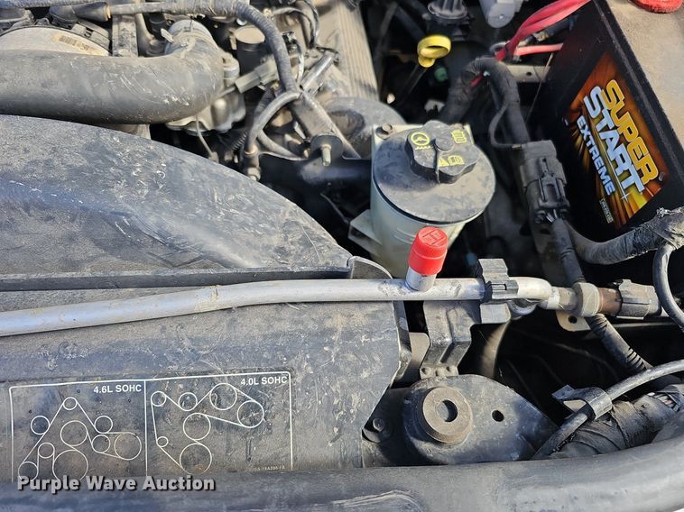 image for item MH9441 2004 Ford Explorer XLT  SUV