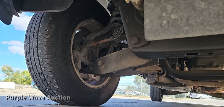 image for item MH9441 2004 Ford Explorer XLT  SUV