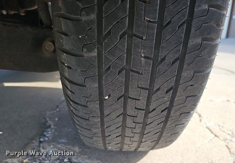 image for item MH9441 2004 Ford Explorer XLT  SUV