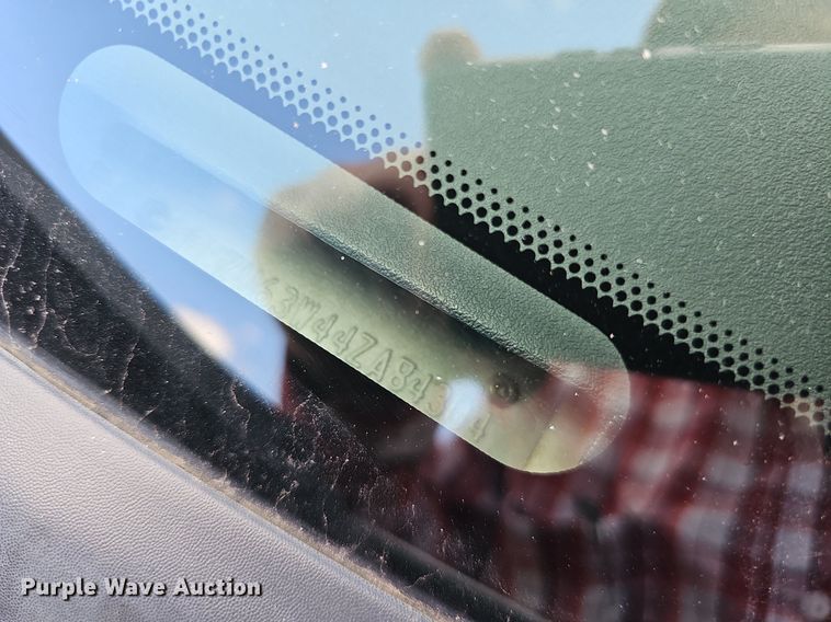 image for item MH9441 2004 Ford Explorer XLT  SUV