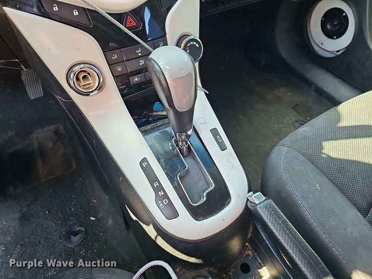 image for item MH9442 2012 Chevrolet Cruze LT