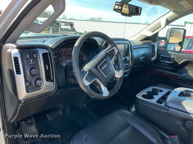 image for item MI9740 2016 GMC Sierra 3500HD  Crew Cab bale bed pickup truck