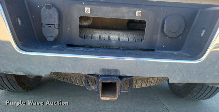 image for item MI9796 2014 GMC Sierra 1500 SLT  Crew Cab pickup truck