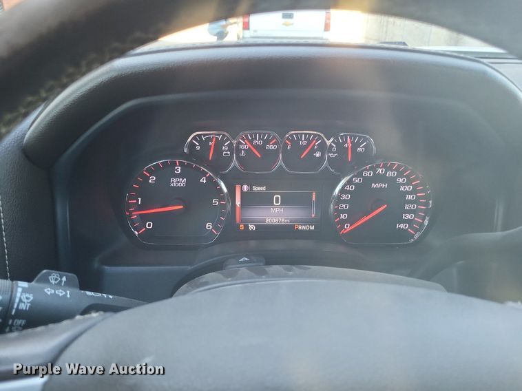 image for item MI9796 2014 GMC Sierra 1500 SLT  Crew Cab pickup truck