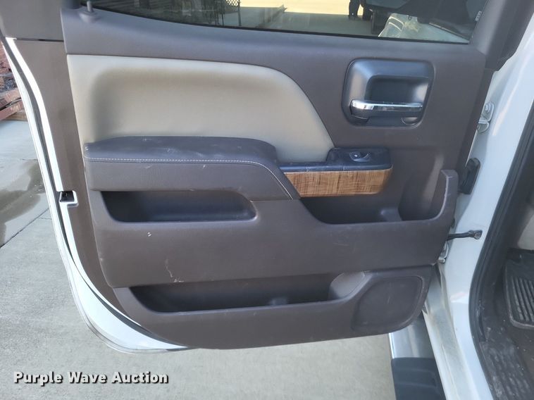 image for item MI9796 2014 GMC Sierra 1500 SLT  Crew Cab pickup truck