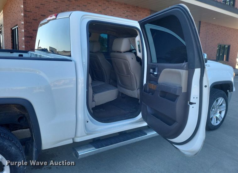 image for item MI9796 2014 GMC Sierra 1500 SLT  Crew Cab pickup truck