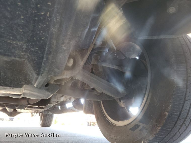 image for item MI9796 2014 GMC Sierra 1500 SLT  Crew Cab pickup truck