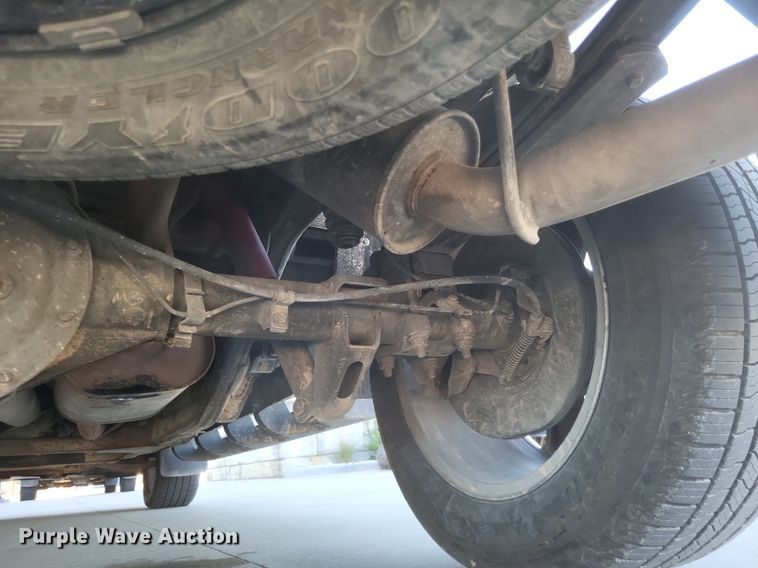 image for item MI9796 2014 GMC Sierra 1500 SLT  Crew Cab pickup truck