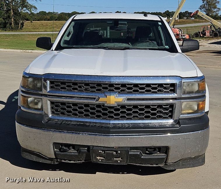 image for item MI9797 2014 Chevrolet Silverado 1500  Crew Cab pickup truck