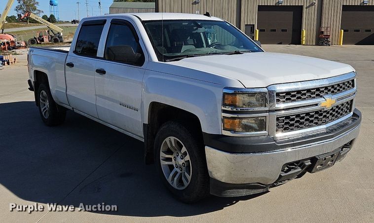 image for item MI9797 2014 Chevrolet Silverado 1500  Crew Cab pickup truck
