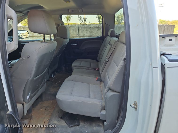 image for item MI9797 2014 Chevrolet Silverado 1500  Crew Cab pickup truck