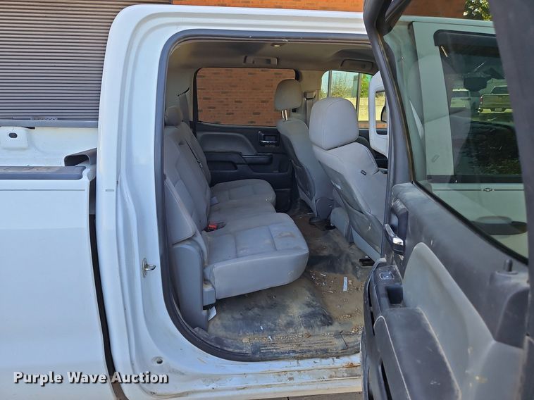 image for item MI9797 2014 Chevrolet Silverado 1500  Crew Cab pickup truck