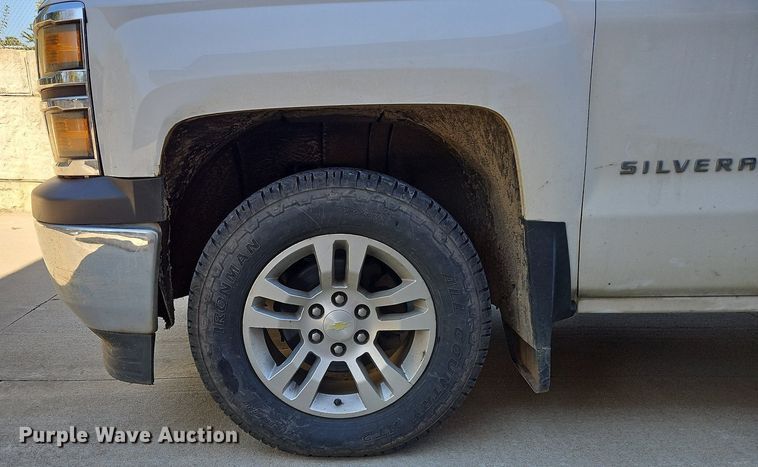 image for item MI9797 2014 Chevrolet Silverado 1500  Crew Cab pickup truck