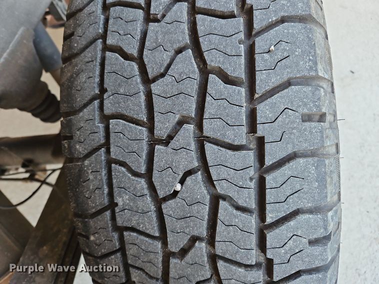 image for item MI9797 2014 Chevrolet Silverado 1500  Crew Cab pickup truck