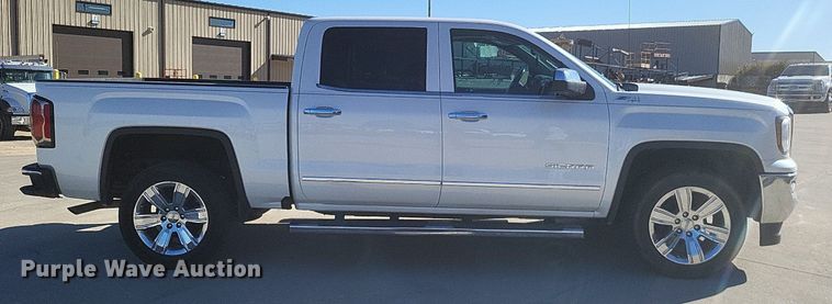 image for item MI9799 2018 GMC Sierra 1500 SLT  Crew Cab pickup truck