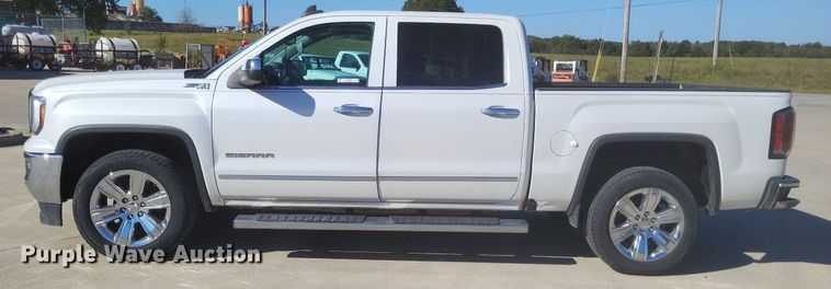image for item MI9799 2018 GMC Sierra 1500 SLT  Crew Cab pickup truck