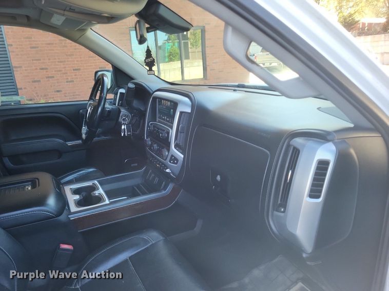 image for item MI9799 2018 GMC Sierra 1500 SLT  Crew Cab pickup truck