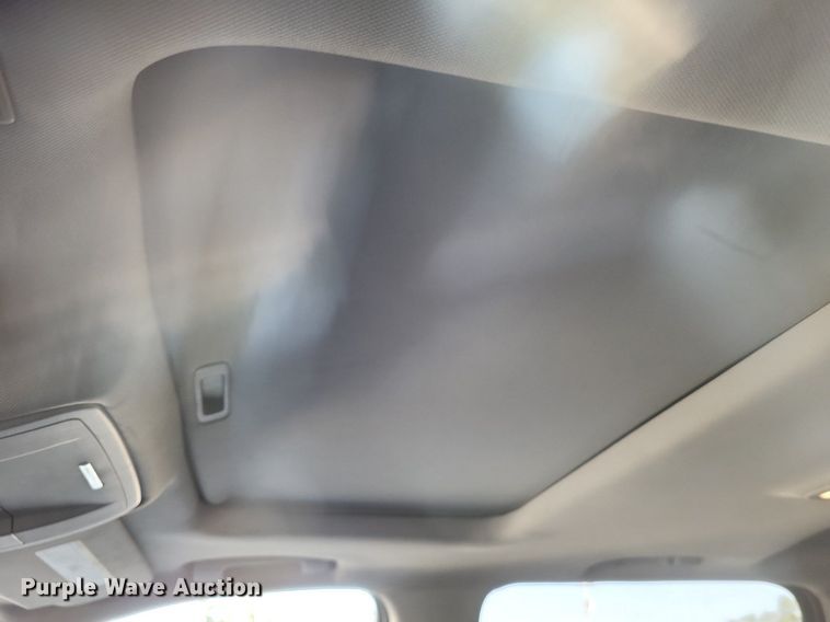 image for item MI9799 2018 GMC Sierra 1500 SLT  Crew Cab pickup truck