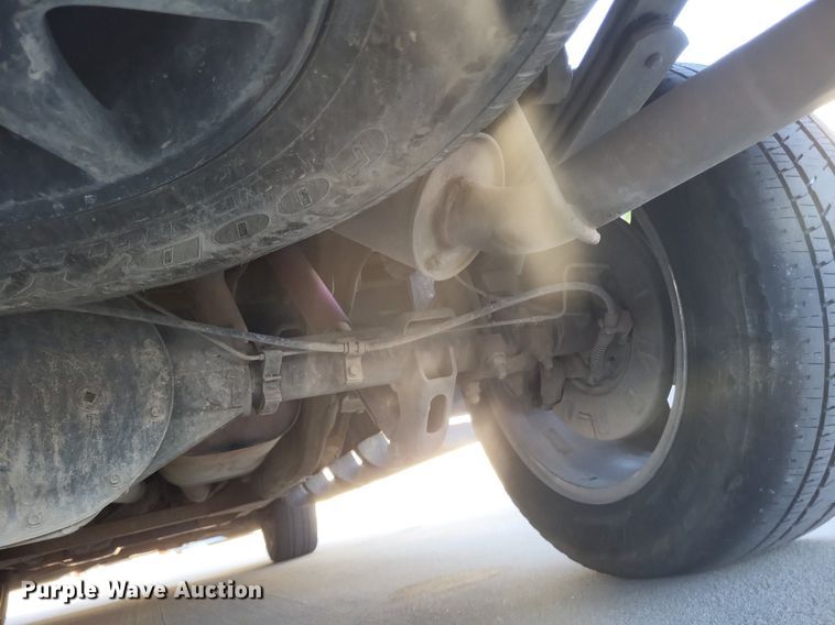 image for item MI9799 2018 GMC Sierra 1500 SLT  Crew Cab pickup truck