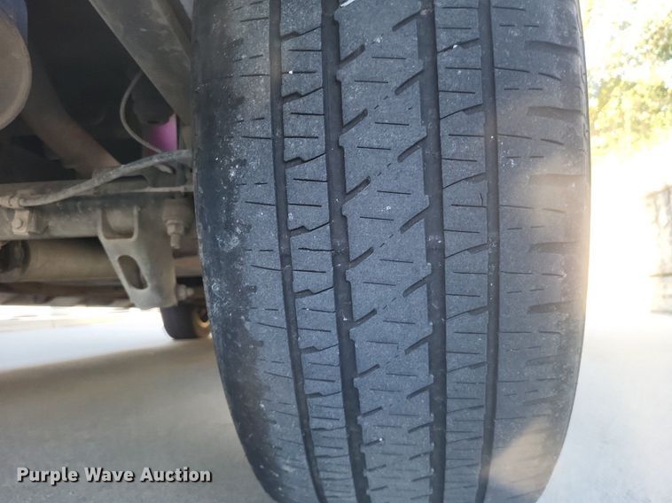 image for item MI9799 2018 GMC Sierra 1500 SLT  Crew Cab pickup truck