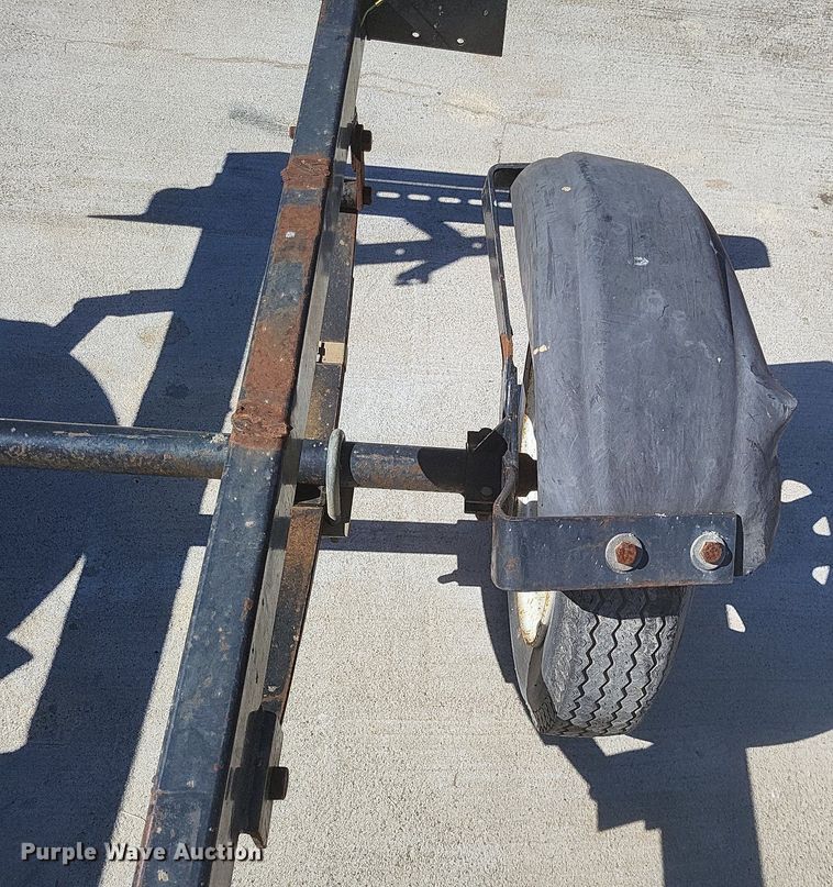 image for item MI9801 2004 Tri-State Industrial  utility trailer