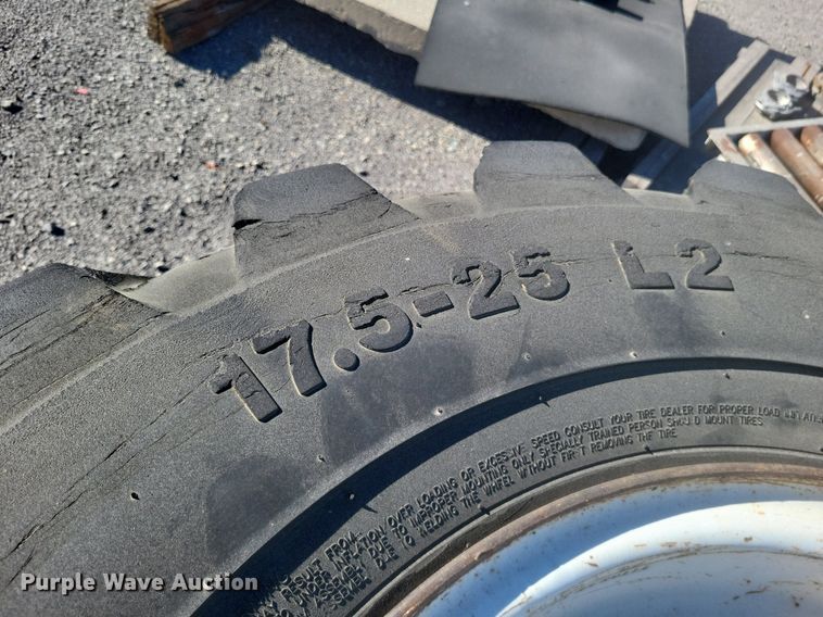 image for item MI9806 (4) 17.5-25 L2 tires and wheels