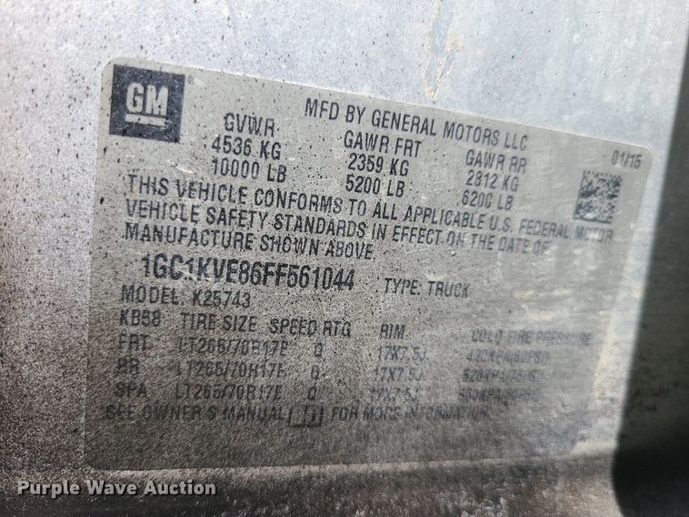 image for item MJ9423 2015 Chevrolet Silverado 2500HD  Crew Cab pickup truck