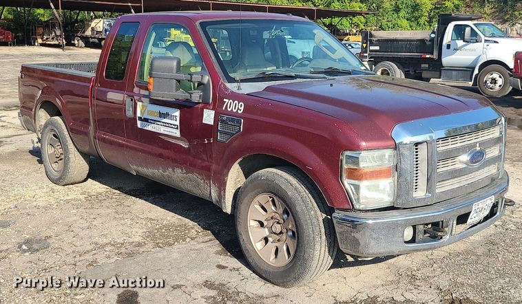 image for item MJ9425 2008 Ford F250 Super Duty XL  SuperCab pickup truck