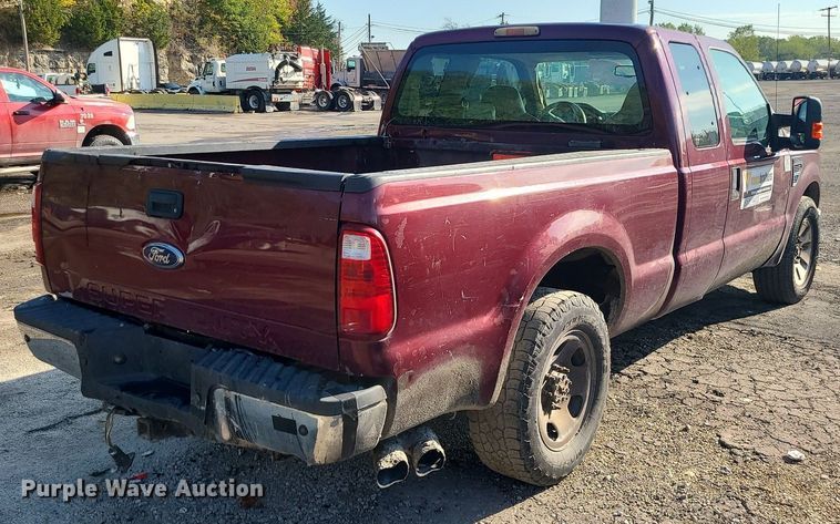 image for item MJ9425 2008 Ford F250 Super Duty XL  SuperCab pickup truck