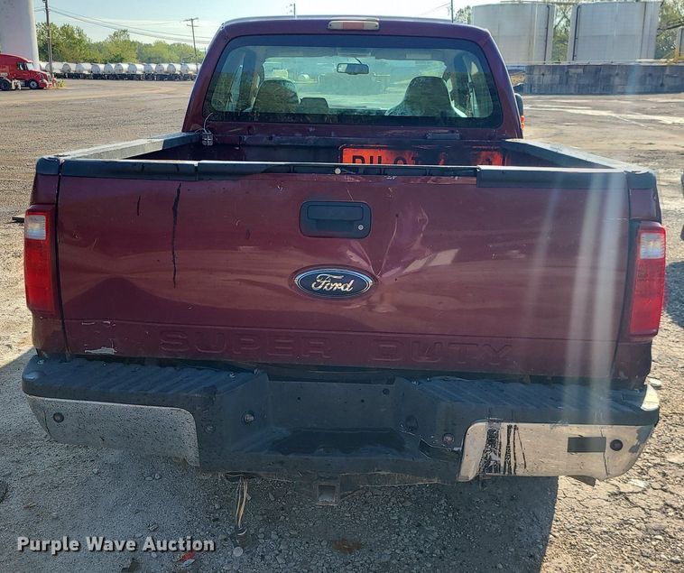 image for item MJ9425 2008 Ford F250 Super Duty XL  SuperCab pickup truck