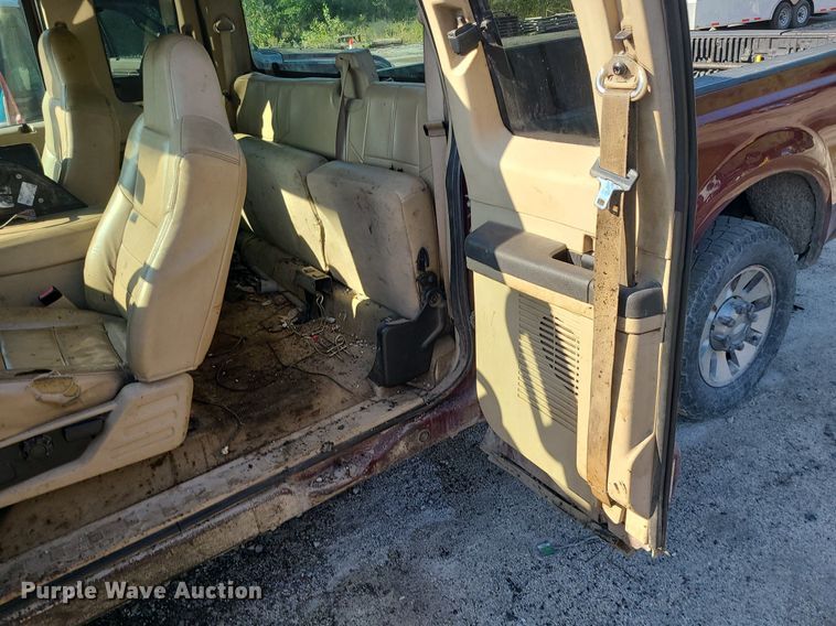 image for item MJ9425 2008 Ford F250 Super Duty XL  SuperCab pickup truck