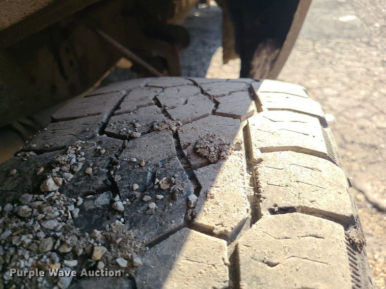 image for item MJ9425 2008 Ford F250 Super Duty XL  SuperCab pickup truck