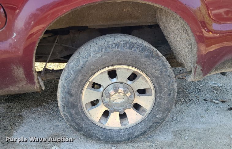 image for item MJ9425 2008 Ford F250 Super Duty XL  SuperCab pickup truck